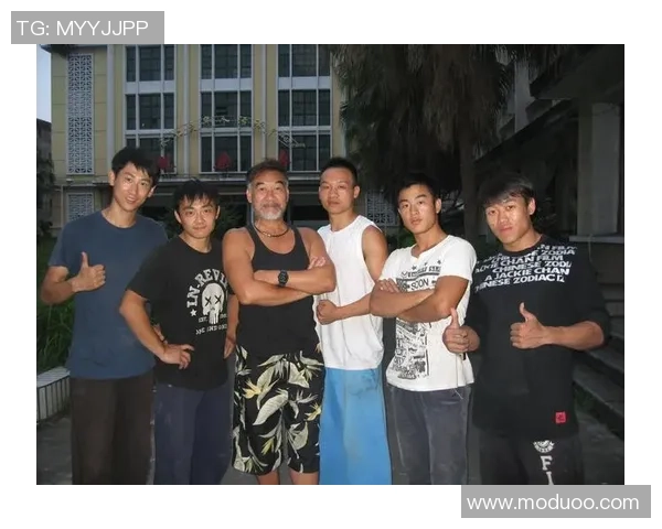 张磊独家揭秘极限运动的乐趣与挑战分享心得与技巧